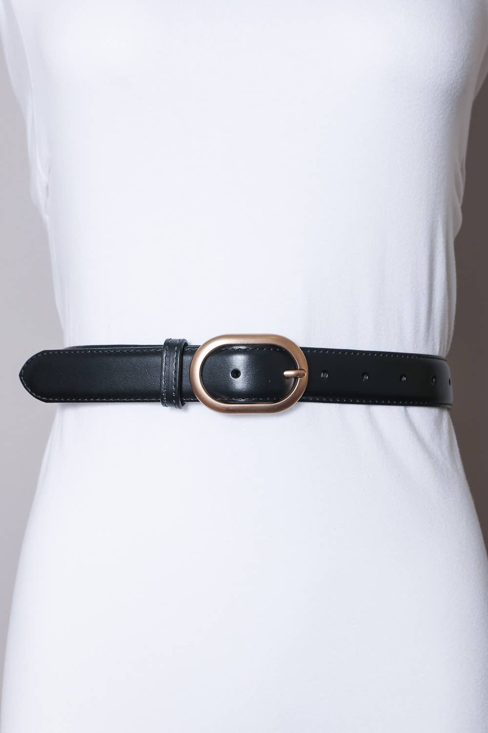 Oval Buckle Belt